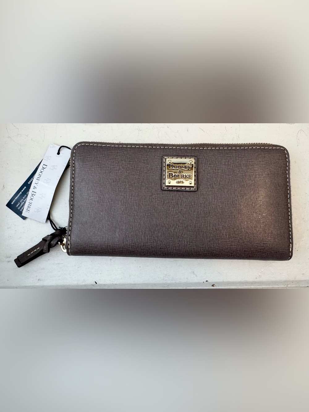 Dooney & Bourke Brown Zip Around Wallet New